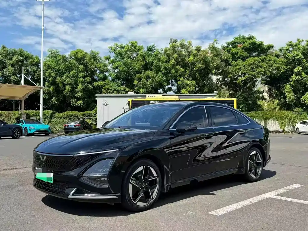 Wuling Starlight 2024