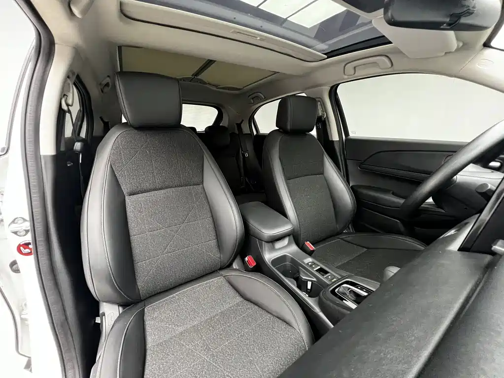 Honda Vezel 2023 — фото 14