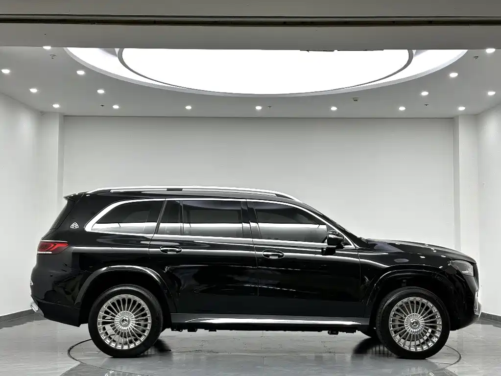 Mercedes-Benz GLS 2023 — фото 4