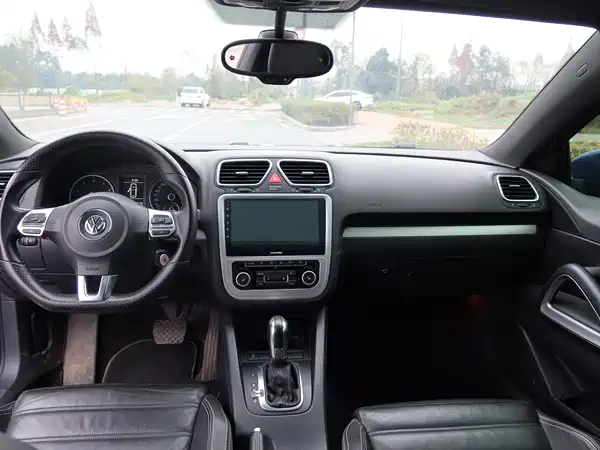 Volkswagen Scirocco 2011