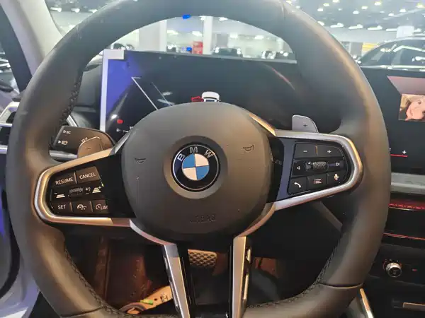 BMW 3 Series 2025