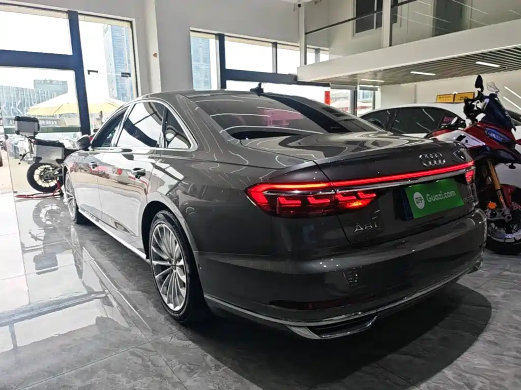 Audi A8 2019