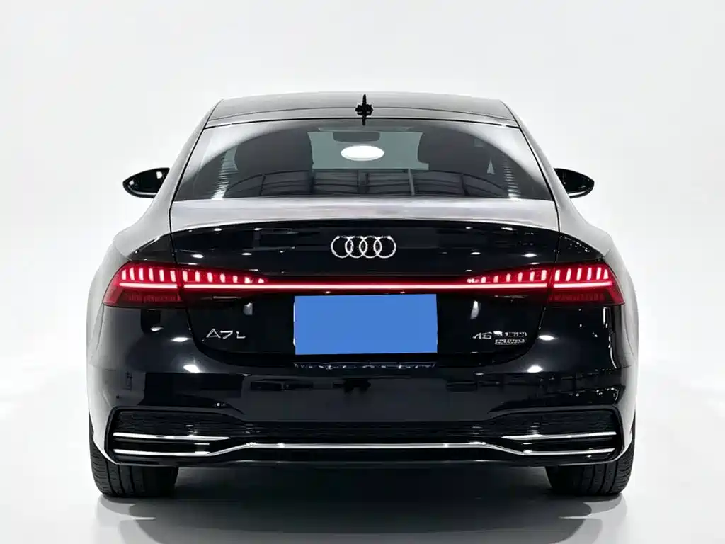 Audi A7L 2025 — фото 5