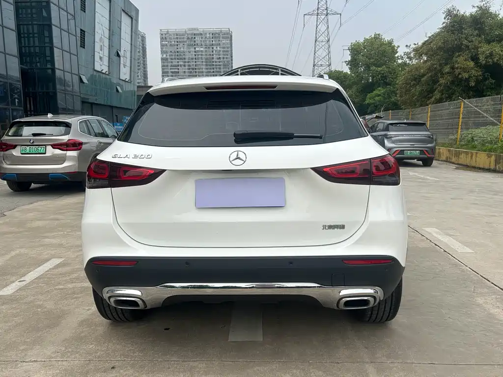 Mercedes-Benz GLA 2021 — фото 4
