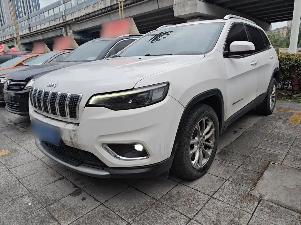 Jeep Cherokee 2019 — фото 1