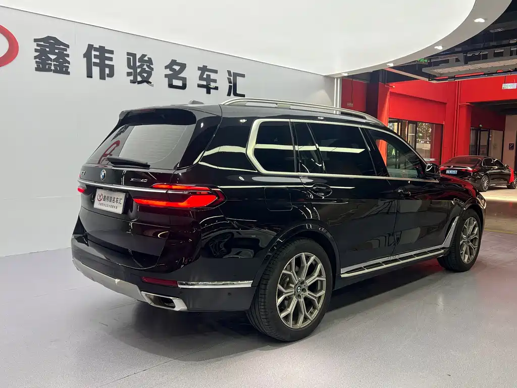 BMW X7 2023 — фото 20
