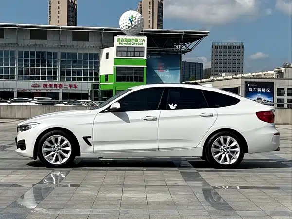 BMW 3 Series GT 2018