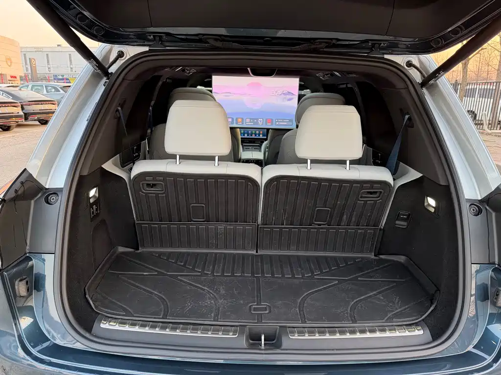 AITO M9 2024 — фото 33