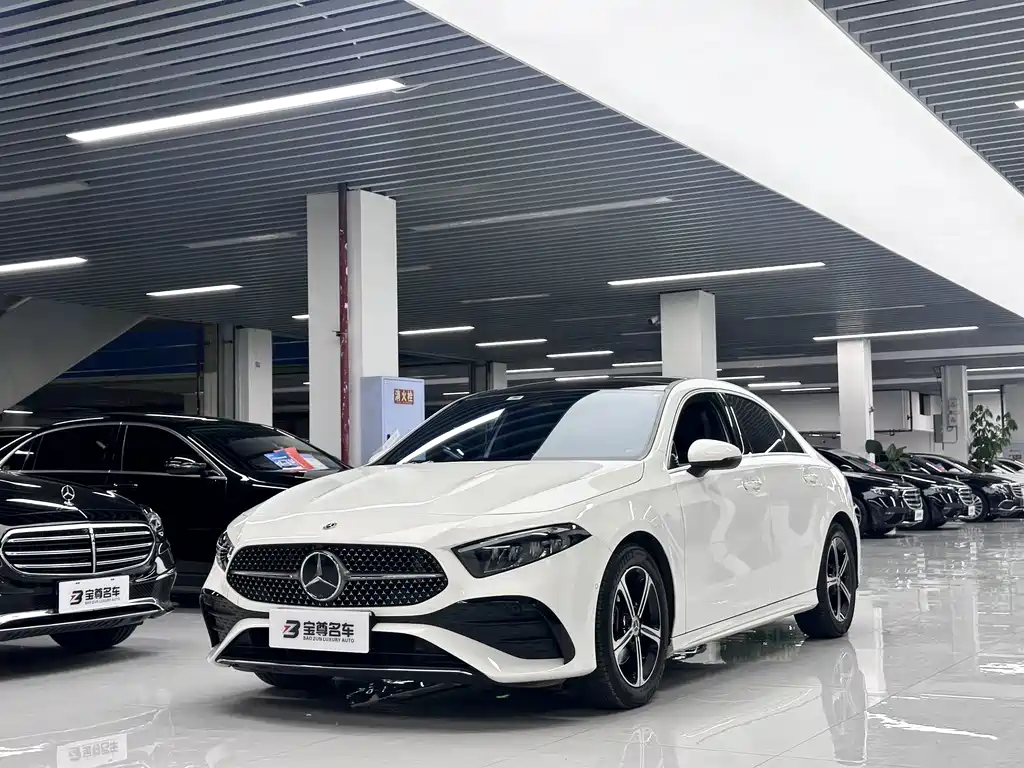 Mercedes-Benz A-Class 2024