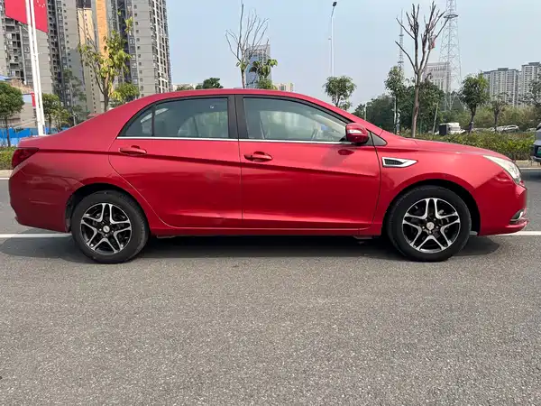 BYD G5 2014