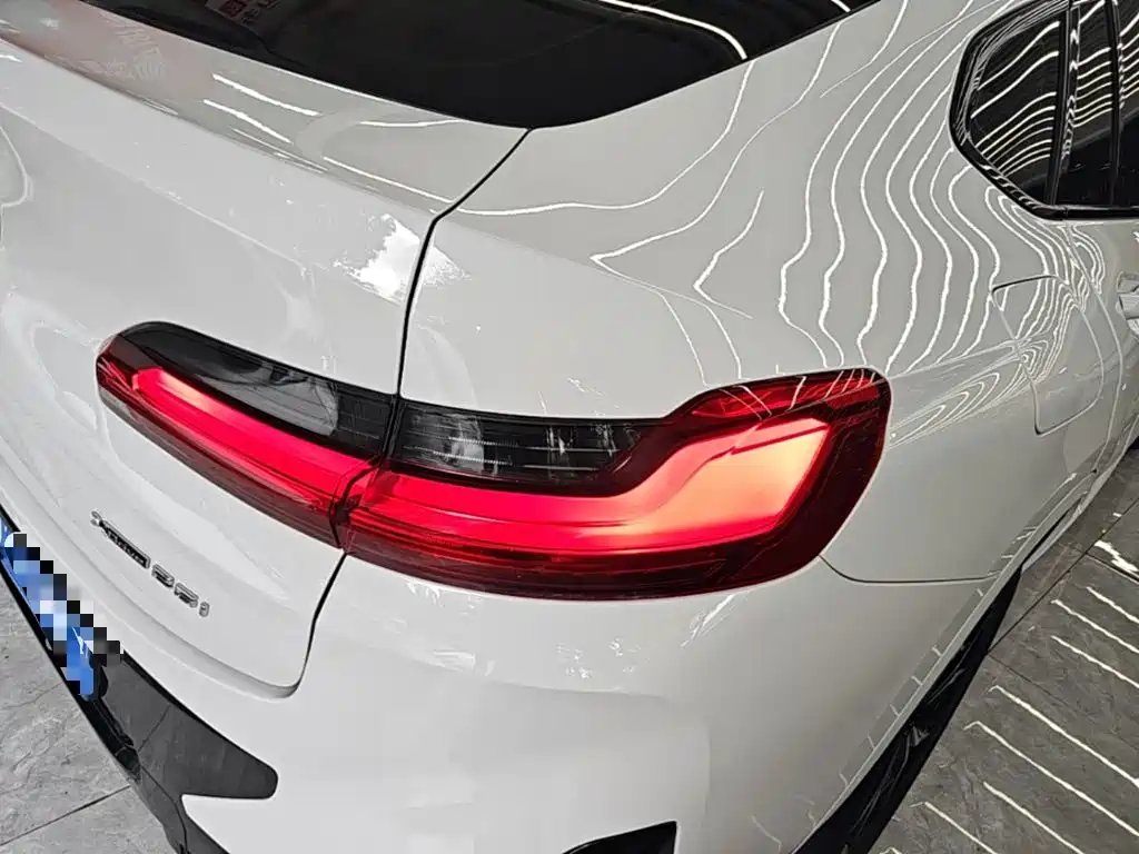 BMW X4 2022 — фото 8