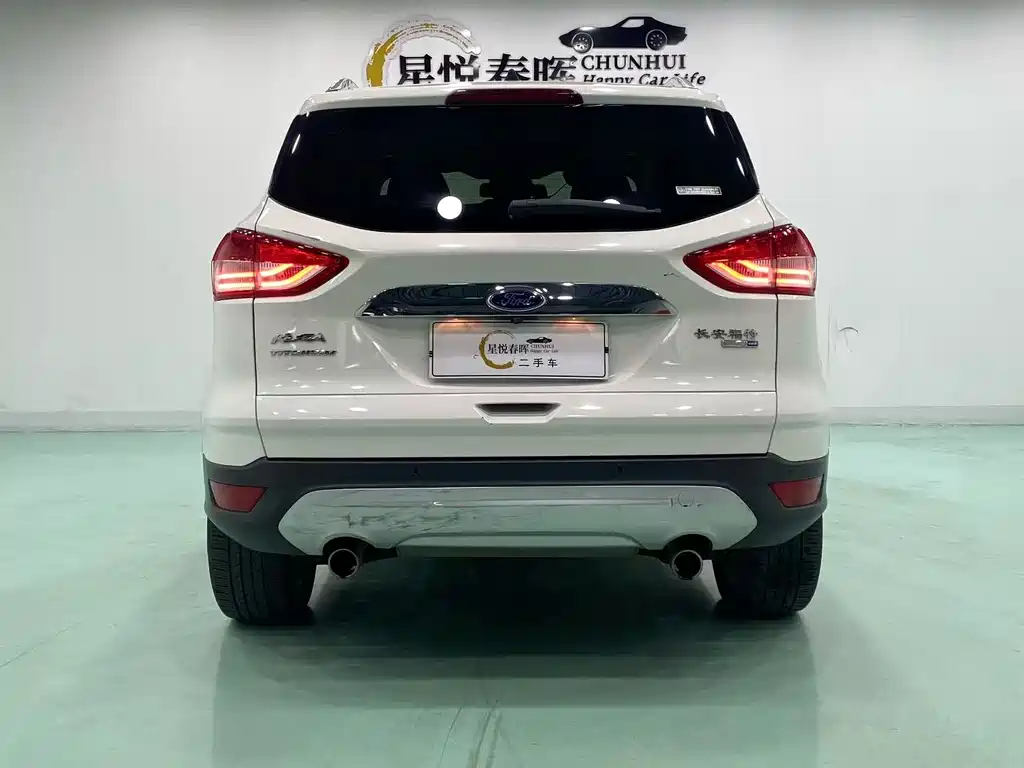 Ford Kuga 2016 — фото 8