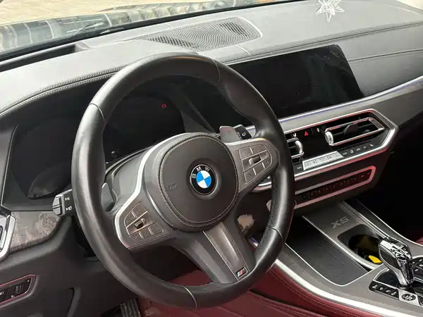 BMW X5 2023