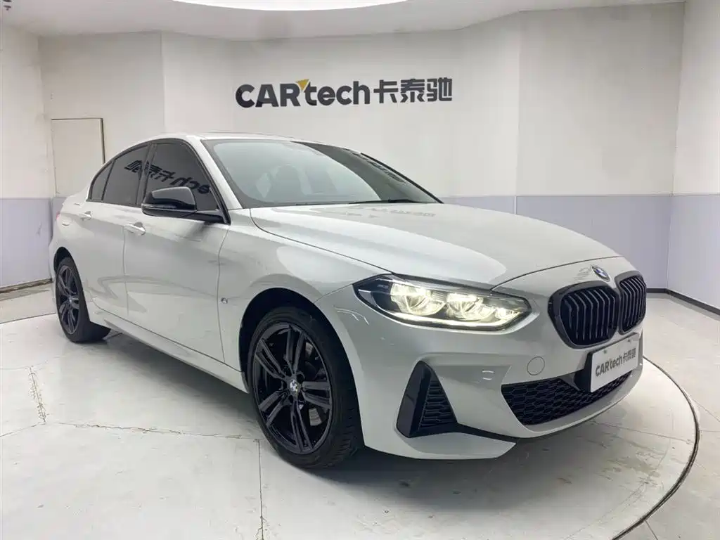 BMW 1 Series 2023