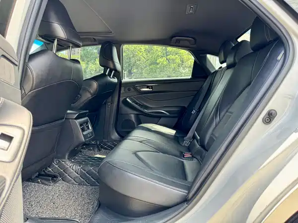 Toyota Avalon 2022