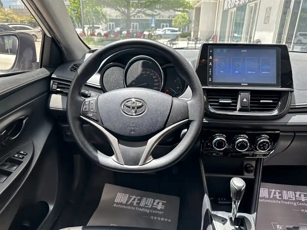 Toyota Vios 2023 — фото 10