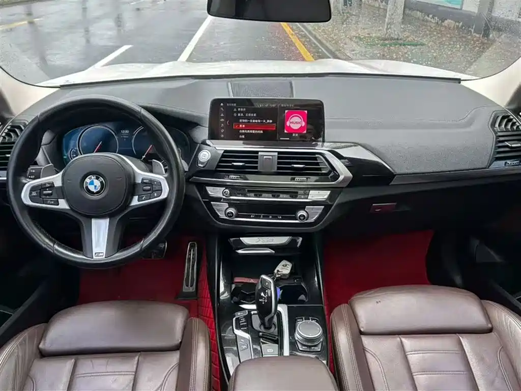 BMW X3 2019 — фото 11