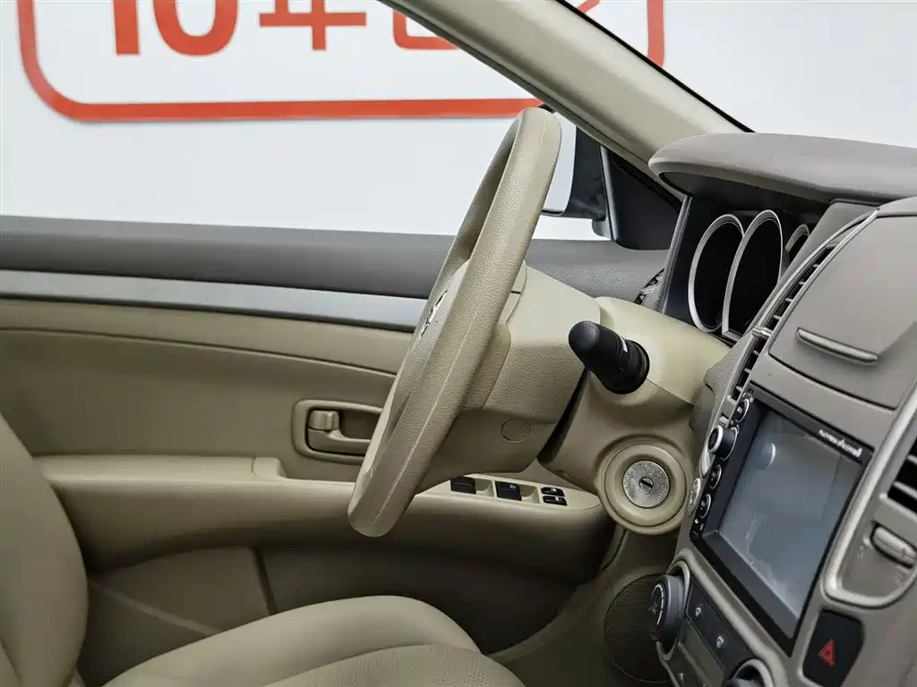 Nissan Sylphy 2013 — фото 22