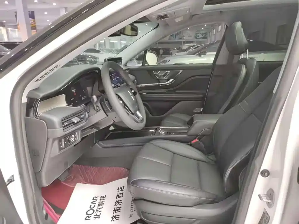 Lincoln Corsair 2022 — фото 22