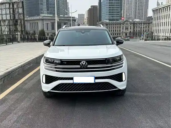 Volkswagen Tavendor 2023
