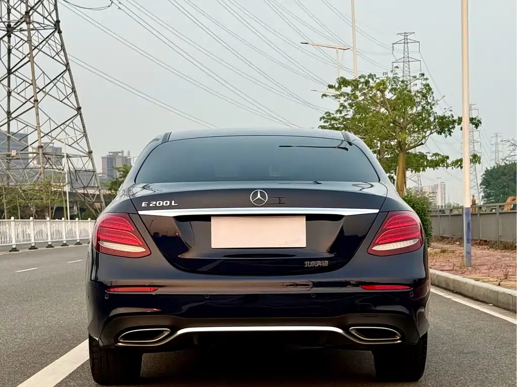 Mercedes-Benz E-Class 2017