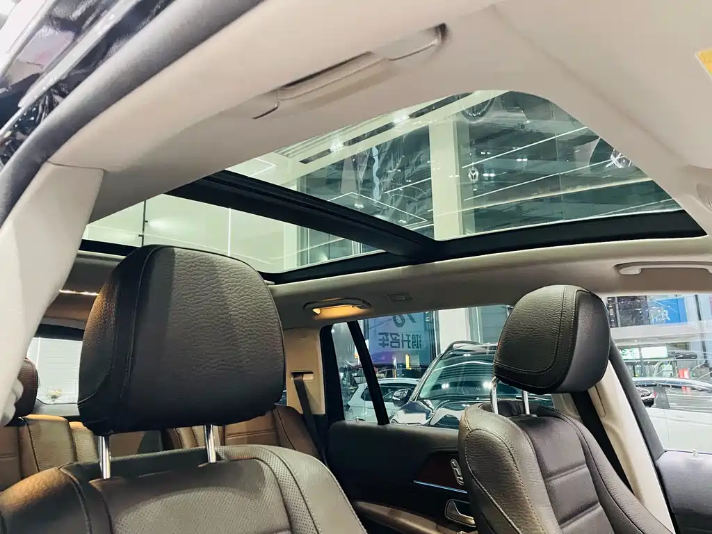 Mercedes-Benz GLS 2020 — фото 16