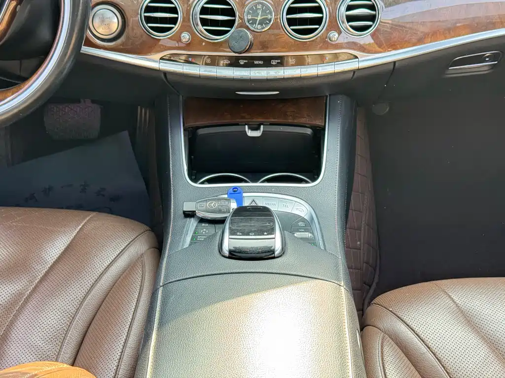 Mercedes-Benz S-Class 2016 — фото 13