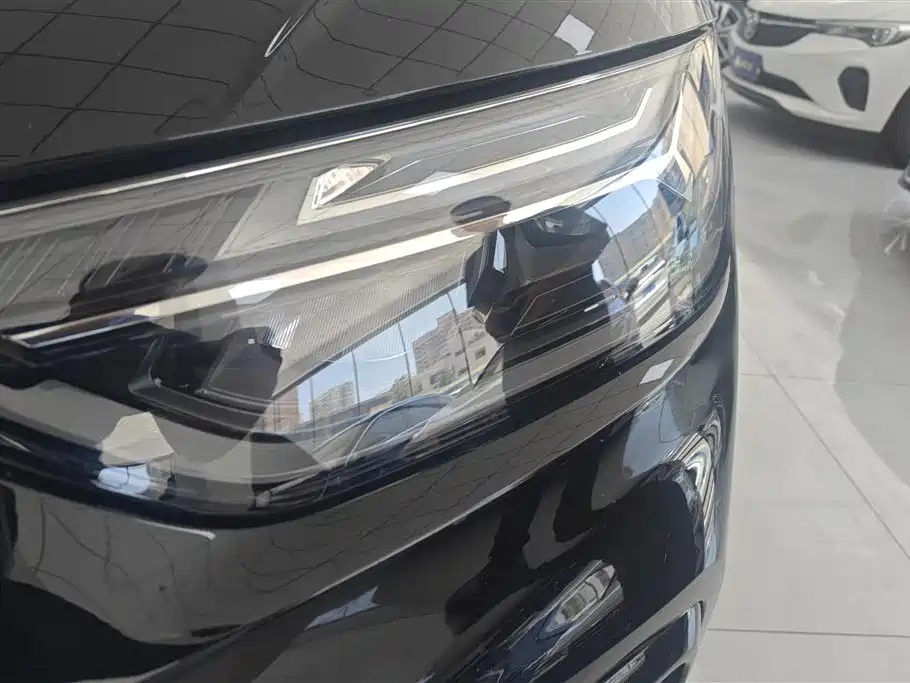 Audi Q5L 2023