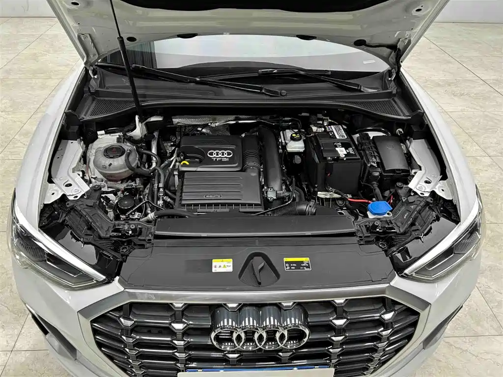 Audi Q3 2023 — фото 21