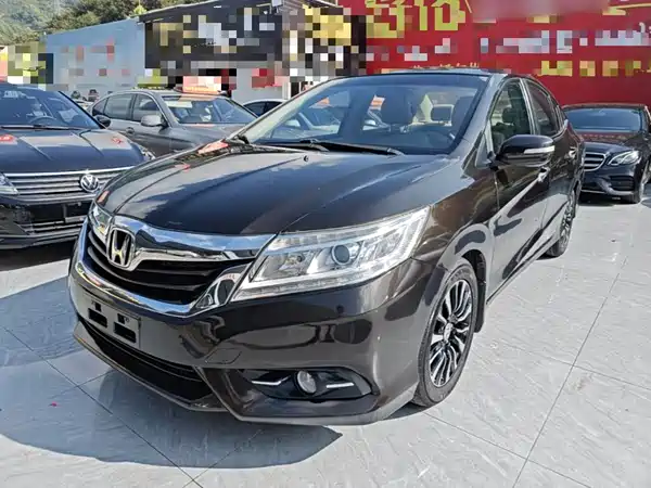 Honda Crider 2014
