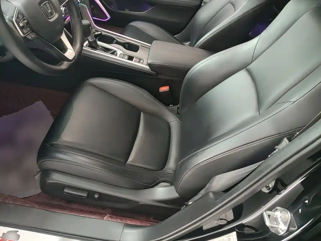 Honda Accord 2022 — фото 15