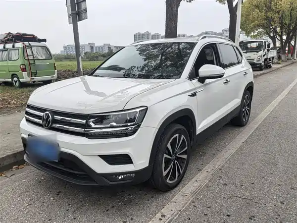 Volkswagen Tharu 2021