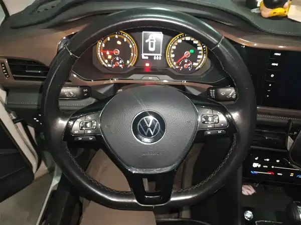 Volkswagen Tharu 2021