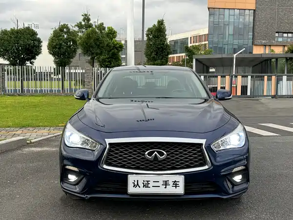 Infiniti Q50L 2019