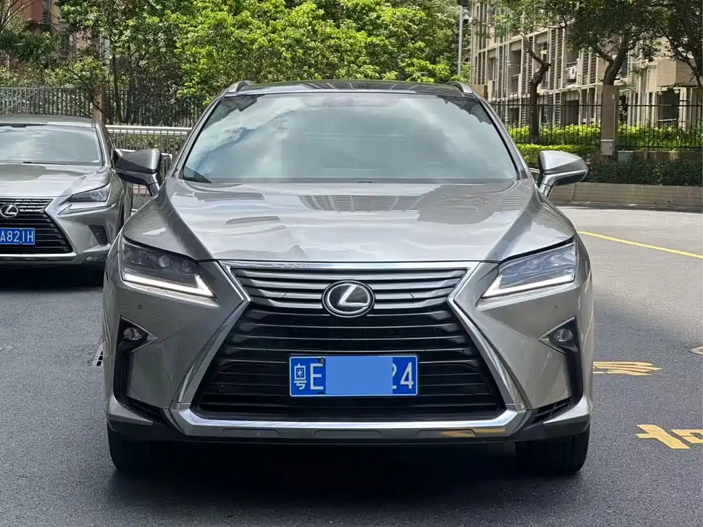 Lexus RX 2019