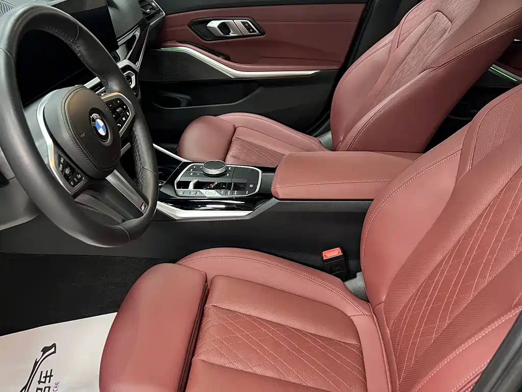 BMW 3 Series 2023 — фото 17