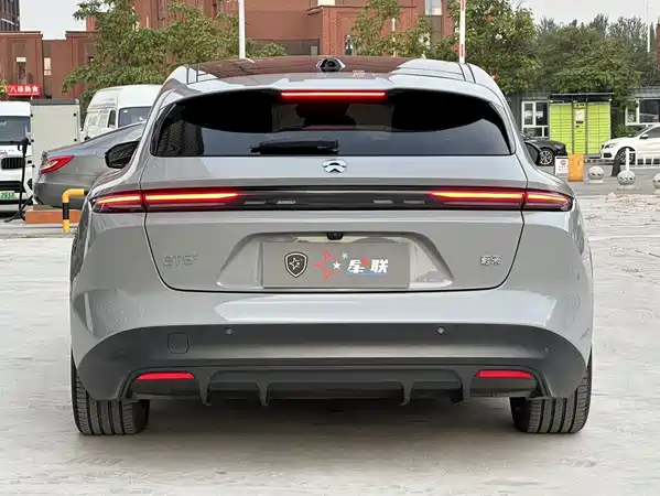 NIO ET5T 2024