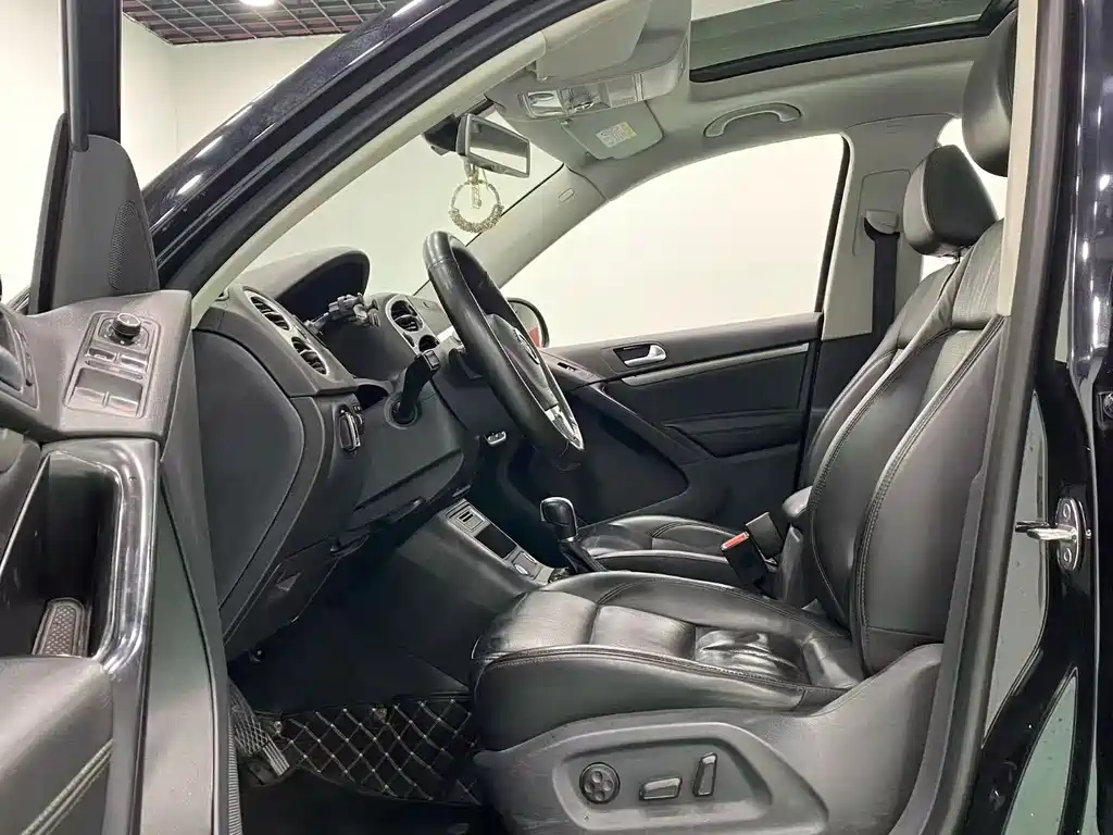 Volkswagen Tiguan 2015