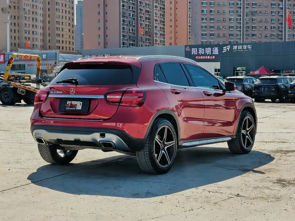 Mercedes-Benz GLA 2018 — фото 8