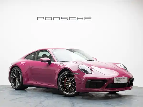 Porsche 911 2023