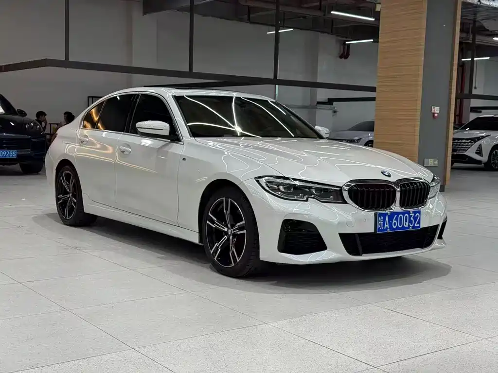 BMW 3 Series 2021
