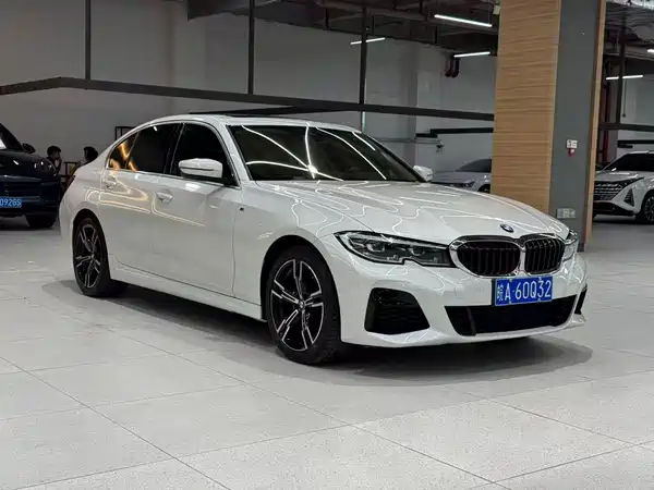 BMW 3 Series 2021