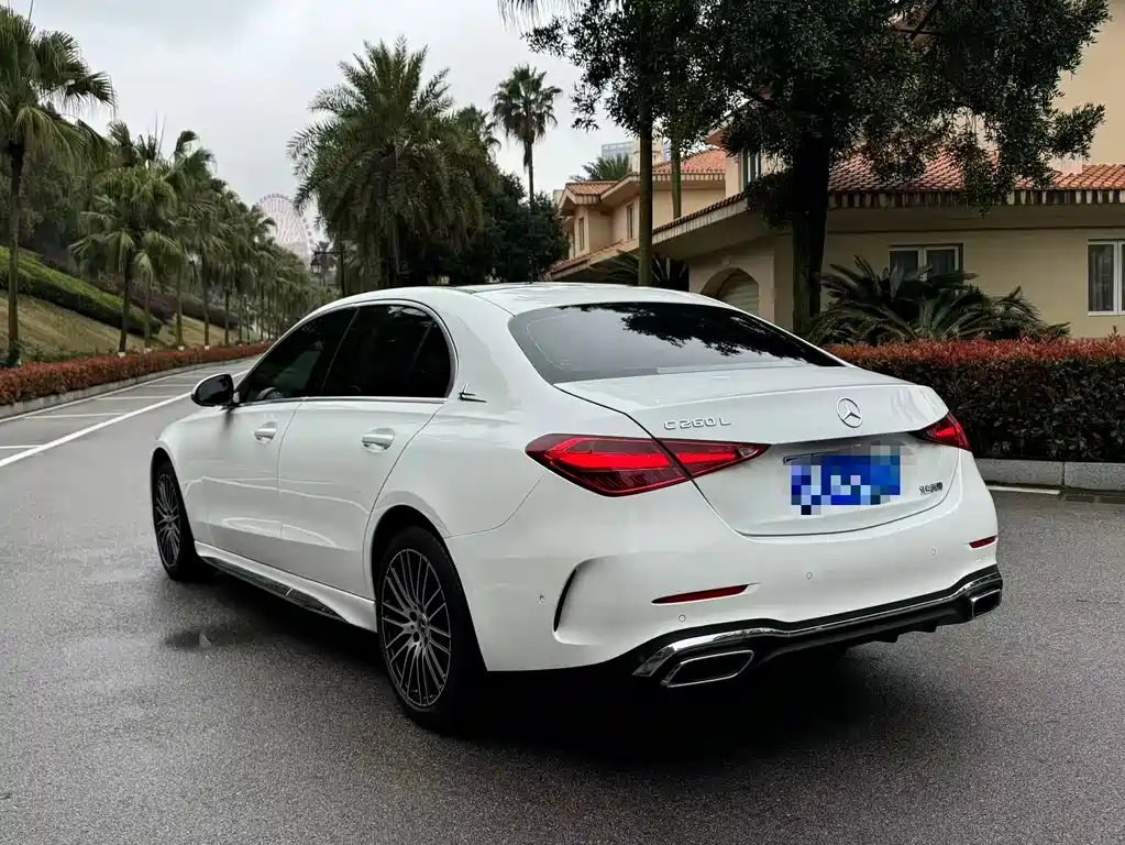 Mercedes-Benz C-Class 2023 — фото 5