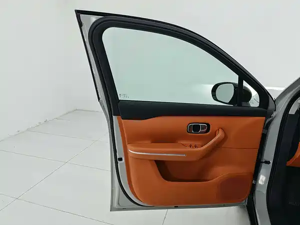 Leapmotor C10 2025