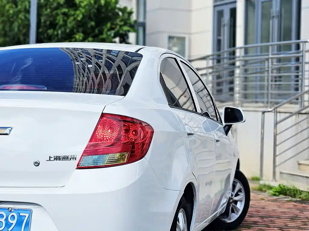 Chevrolet Sail 2013 — фото 17