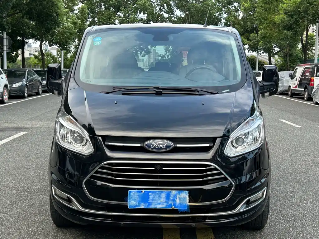 Ford Tourneo 2019 — фото 2