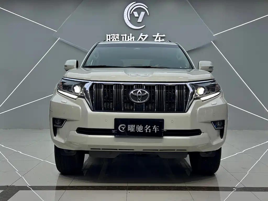 Toyota Prado 2019 — фото 2