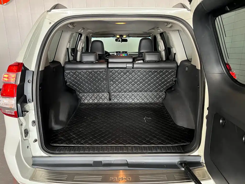 Toyota Prado 2016 — фото 16