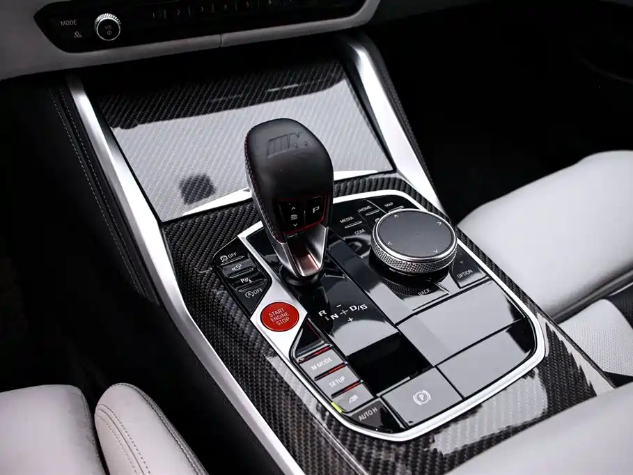 BMW M4 2023 — фото 9