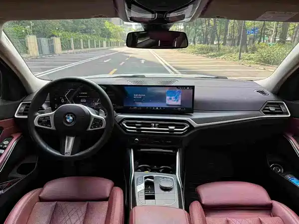 BMW 3 Series 2024